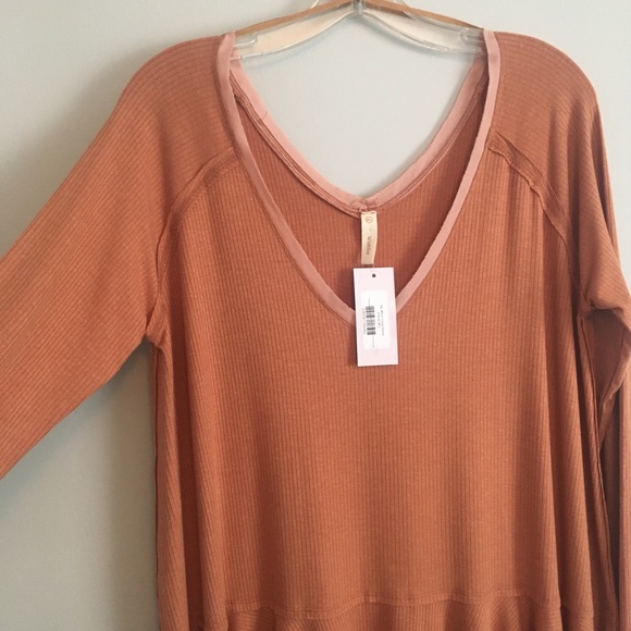 Wishlist Long Sleeved Flowy Top - Picture 2 of 11